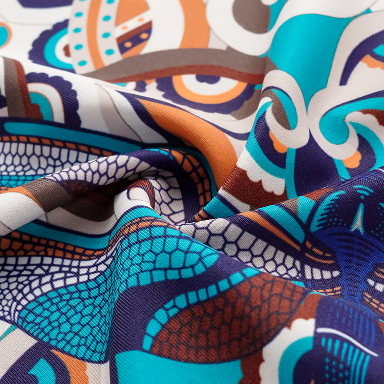 Élodie - Bikini & Robe