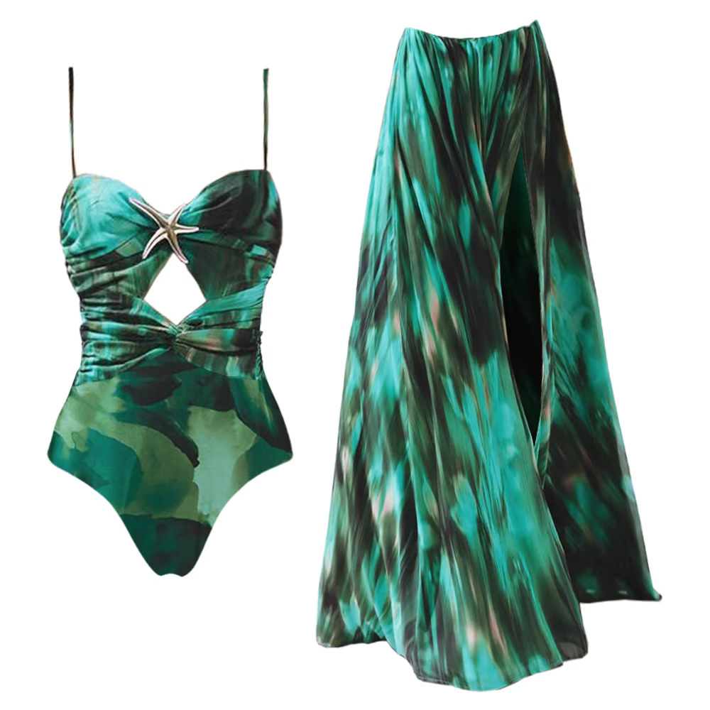 Chloé – Bikini &amp; Robe