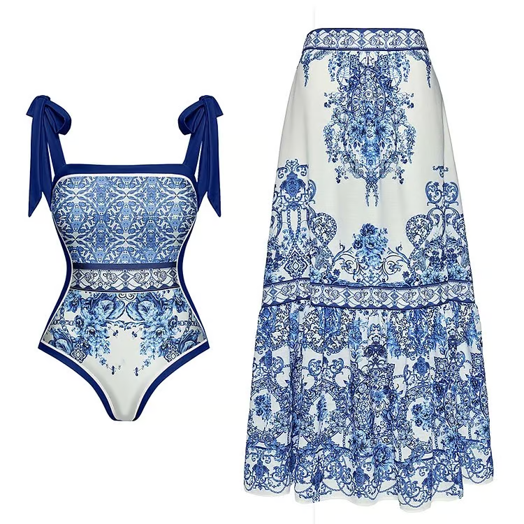 Juliette - Bikini &amp; Robe