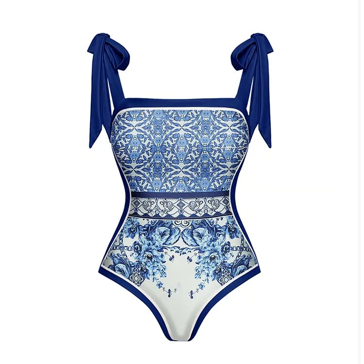 Juliette - Bikini &amp; Robe