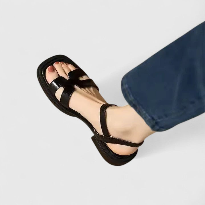 Hermine | Sandales plates sophistiquées, orthopédiques et confortables
